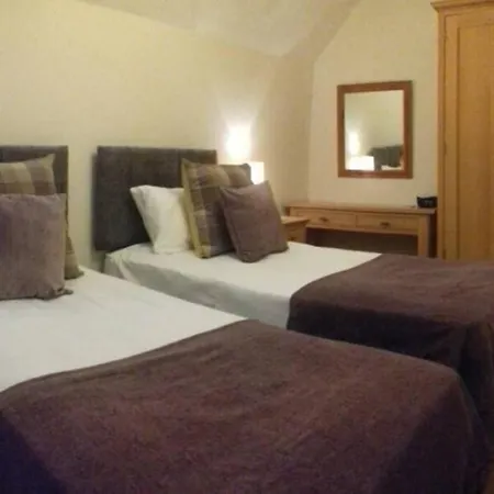 Swirl How, Winter Offered On 3 Nights Or Nov-mar *